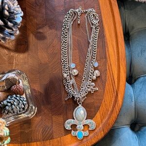 Elegant Silver Fleur-de-Lis Necklace with Blue Accents